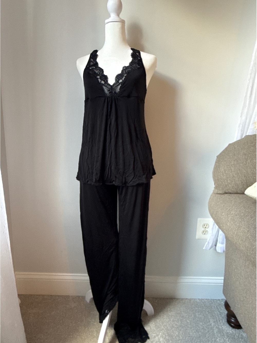 Victoria’s Secret Black Lace Trim Cami Pajama Set - Size M